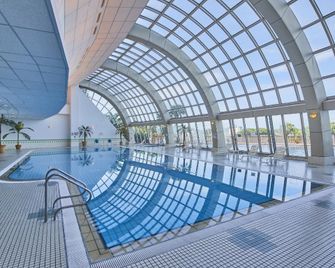 Hotel Harvest Nankitanabe - Tanabe - Bazén