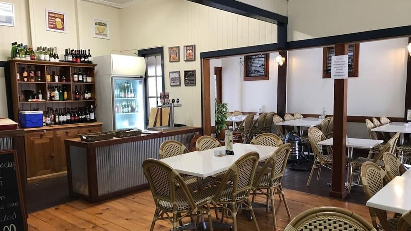 إكستشاينج هوتل توجولاواه