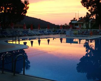 Hotel Leytur - Ölüdeniz - Havuz