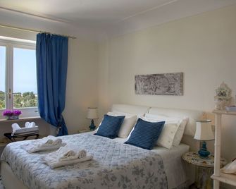 Riolinciano14 B&B - אנאקאפרי - חדר שינה