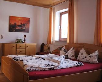 Ferienwohnung mit 73qm, 2 Schlafzimmer für max. 5 Personen - Schonach im Schwarzwald - Schlafzimmer