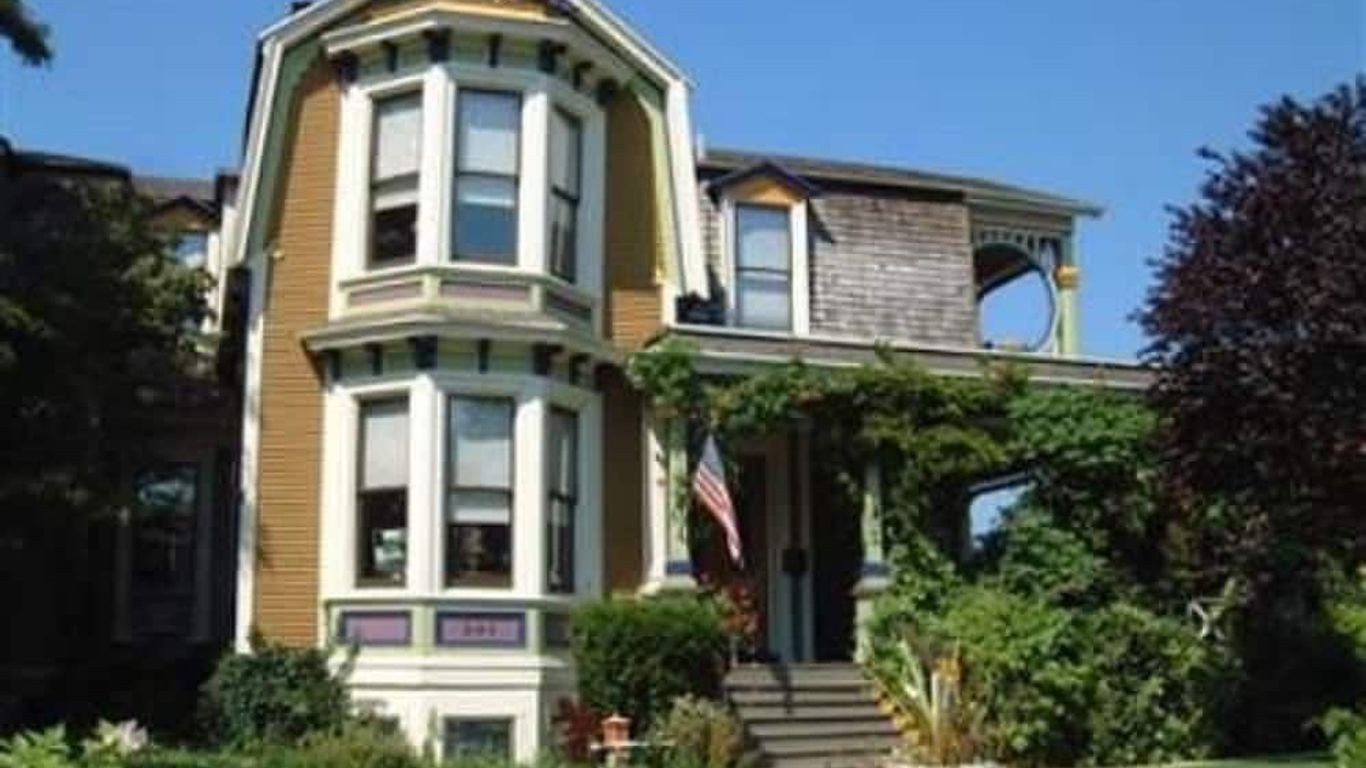 Boyden House Inn B&B