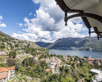 Hotel Asnigo - Cernobbio - Balkon