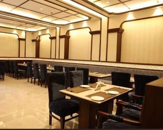 Hotel Regalia - Bathinda - Restaurant