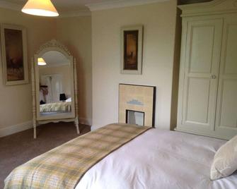 Whitethorn Bed And Breakfast - Congleton - Bedroom