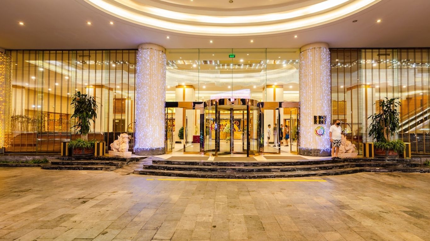 مونغ ثانه لوكشري كوانغ نينه هوتل