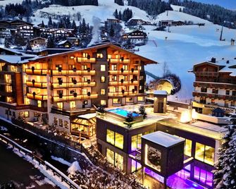 Hotel Kendler - Saalbach - Gebäude