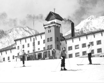 Akakura Kanko Hotel - Myoko - Building