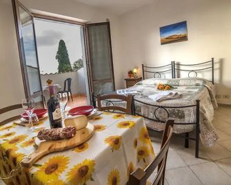 Casa Vacanze Santa Caterina - Asciano - Jídelna