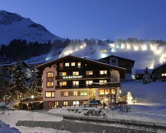 Haldenhof - לך אם ארלברג - בניין