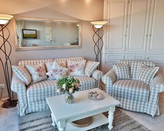 Ferienwohnung Feskerdam - Rantum - Вітальня