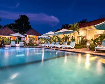 Bali Nusa Cottage - Nusa Penida - Pool