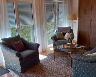 Ferienhaus Schwarz - Schwarz - Huiskamer