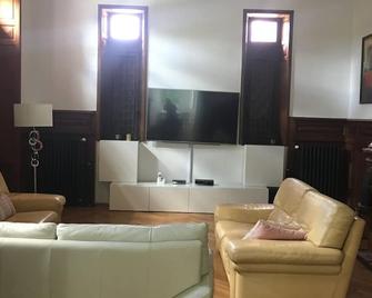 Vulcain Castle rental in Bernos Beaulac in the Bordeaux region - Cudos - Sala de estar