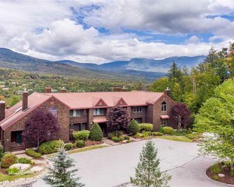 V3 Gorgeous SKI-IN Mountain View Townhouse with great views in Bretton Woods Fast wifi - Carroll - Edificio