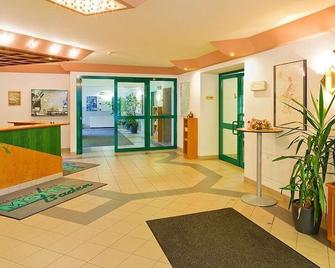 Motel Baden - Baden bei Wien - Recepción