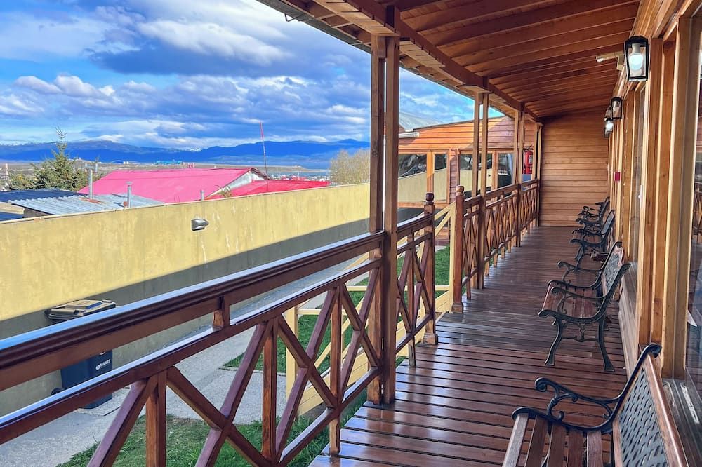 Choconcito Apart Hotel - Ushuaia - Balcony