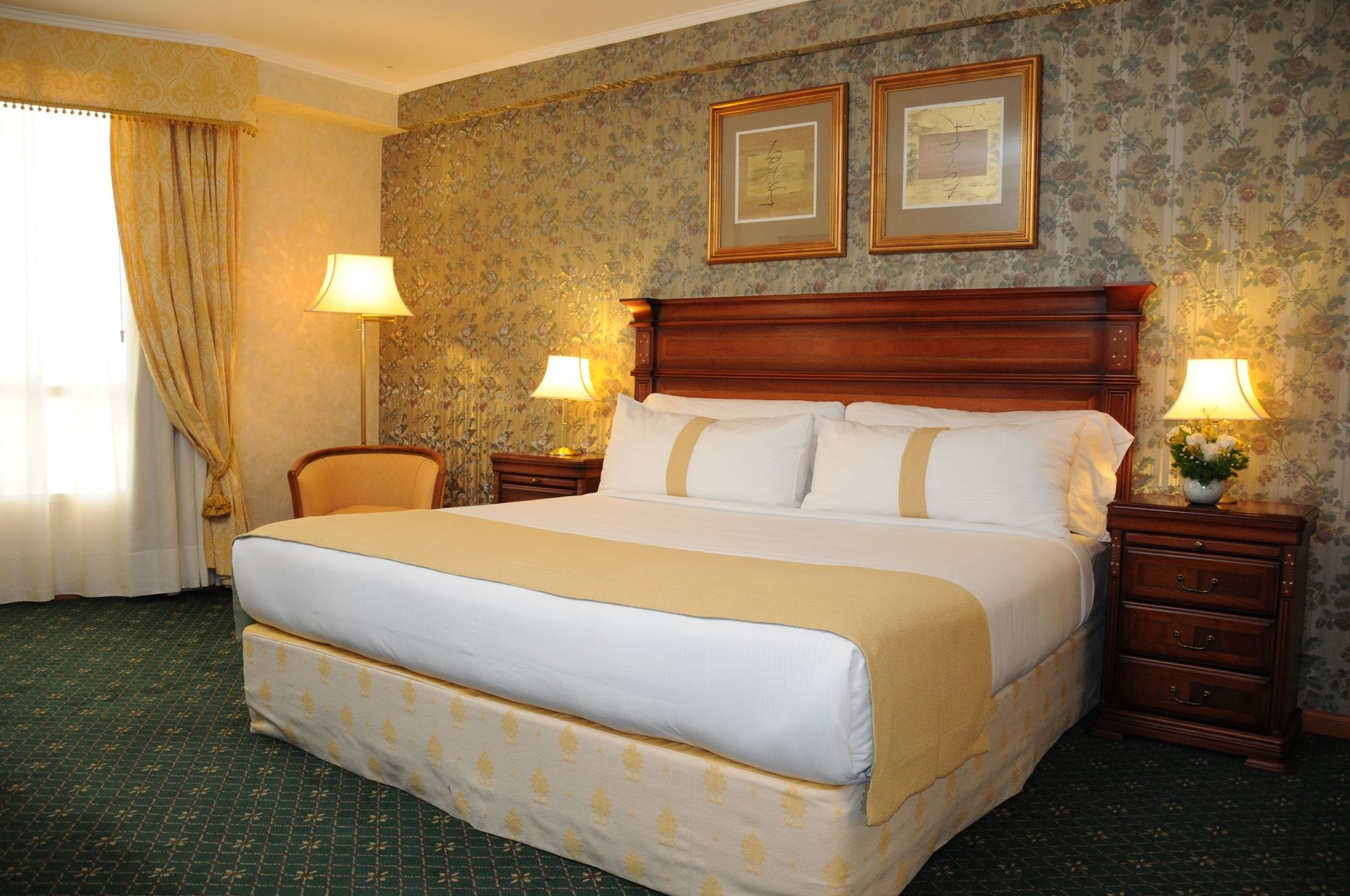 إنترتاور هوتل