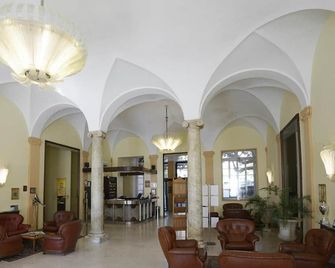 Grand Hotel Mediterranée - Genua - Lobby