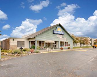 Days Inn by Wyndham International Falls - International Falls - Gebäude