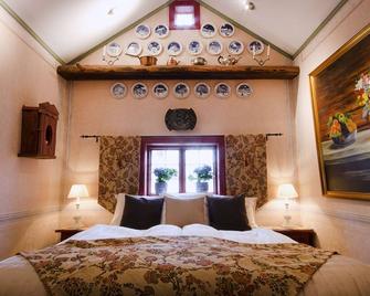 Hotel Amalias Hus - Gränna - Schlafzimmer