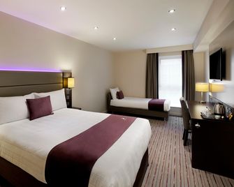 Premier Inn London Euston - London - Bedroom