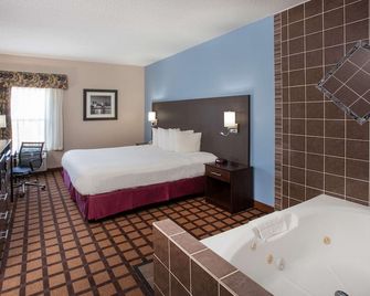 Baymont by Wyndham Morton - Morton - Bedroom