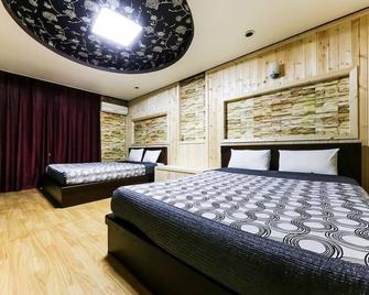 Venus Motel - Boryeong - Bedroom