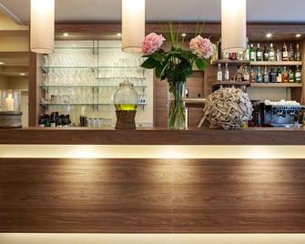Hotel Restaurant Haus Odendahl - Köln - Bar