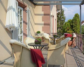 Hotel garni Kaiserstuhl - Ihringen - Balkon
