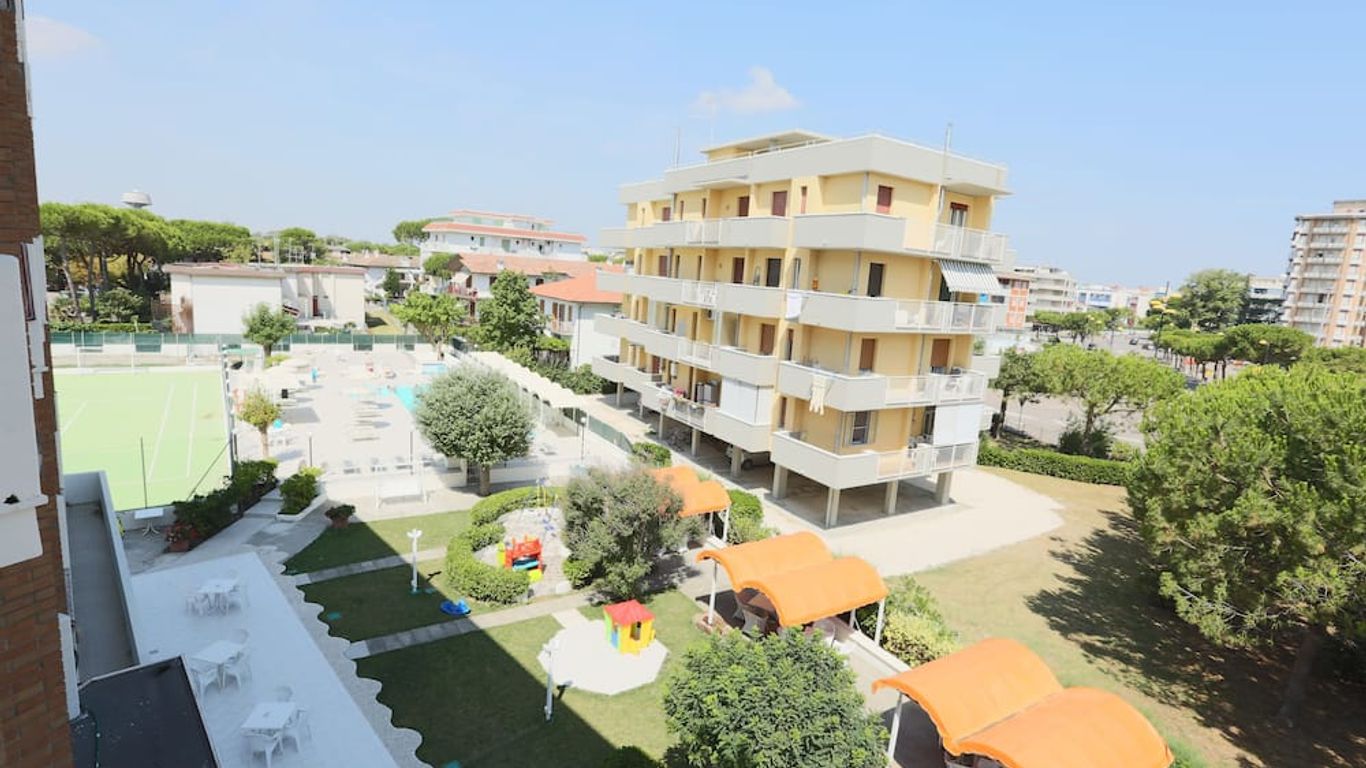 Family Hotel Marina Beach