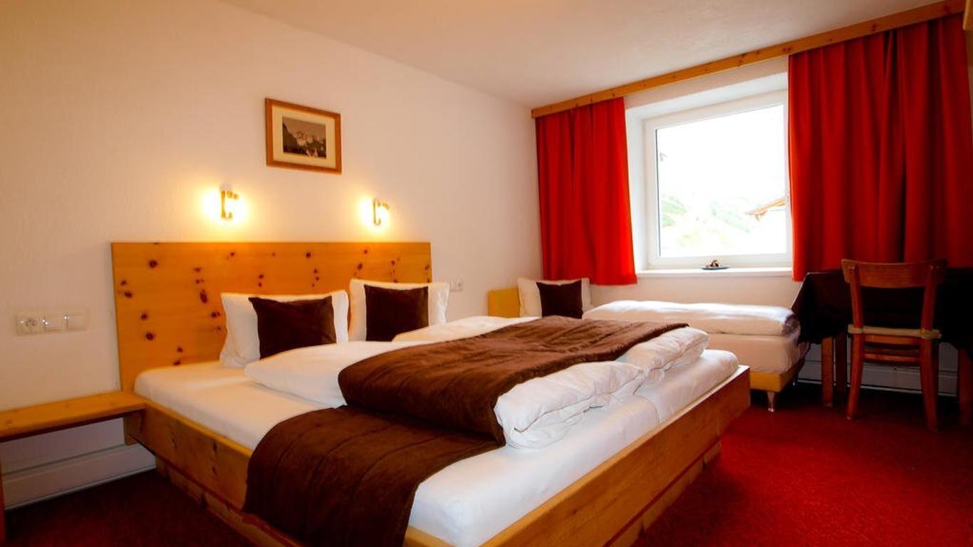Berghotel-Gasthof Gstrein