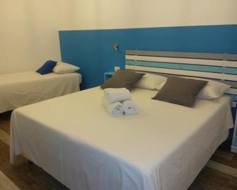 B&B Fradama' Holiday - Dorgali - Bedroom