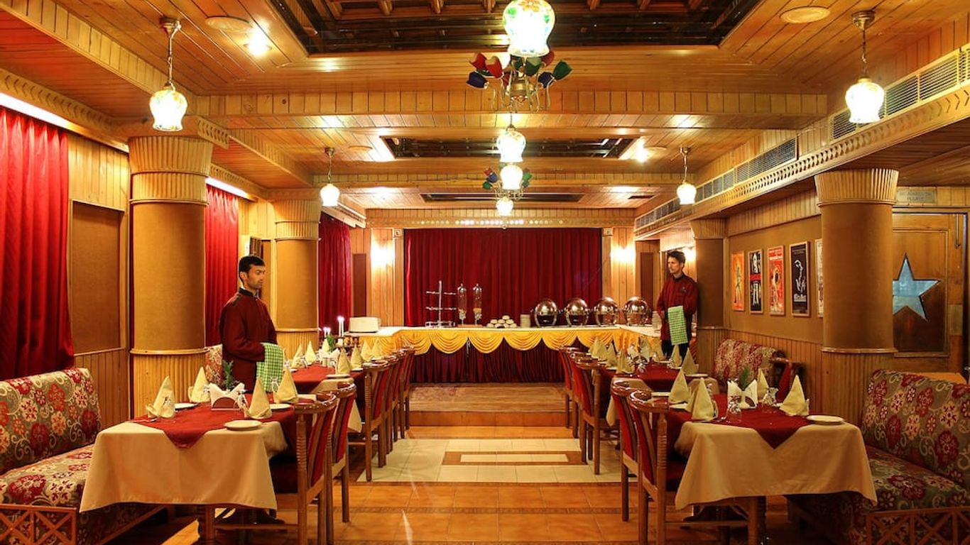 Snow King Retreat - The Heaven