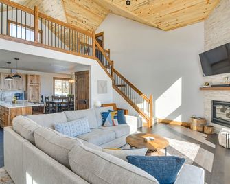 'Meadowlark Mountain Club' w/ Views of the Rockies - Jefferson - Living room