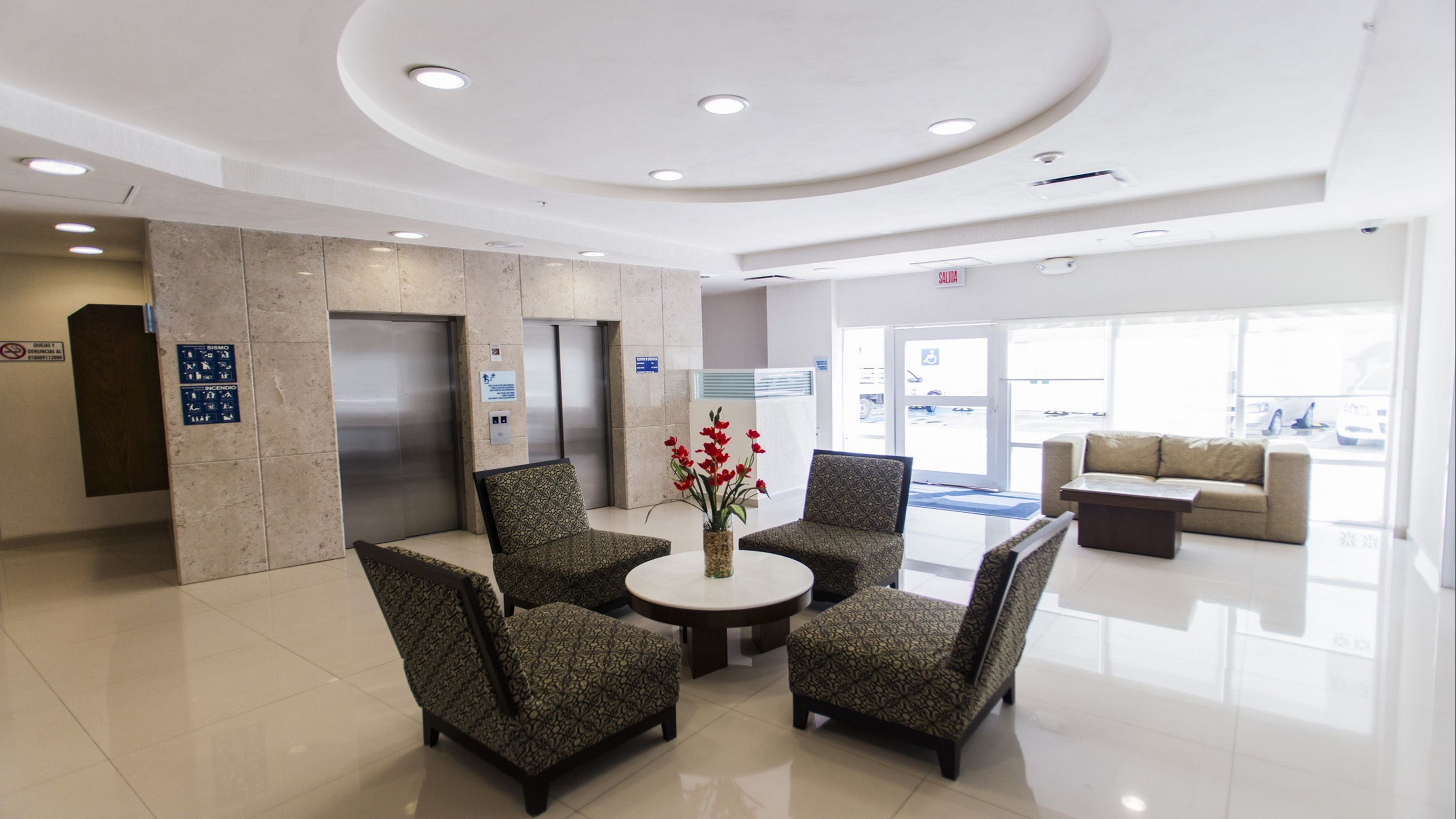 Holiday Inn Express Tuxtla Gutierrez La Marimba By IHG - טוטסטלה גוטיירס - בניין
