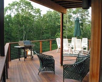 Lambert's Cove, Custom Contemporary - West Tisbury - Patio