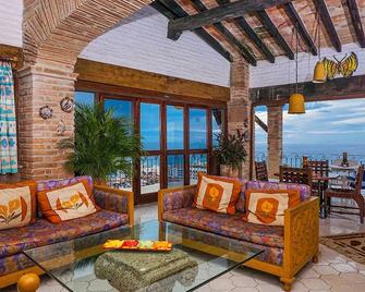 Historical Villa Casa \'Mar Y Cielo\' PV Downtown Puerto Vallarta Villa.\n - Puerto Vallarta - Salon