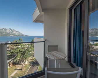 Hotel Montenegro - Budva - Balkon