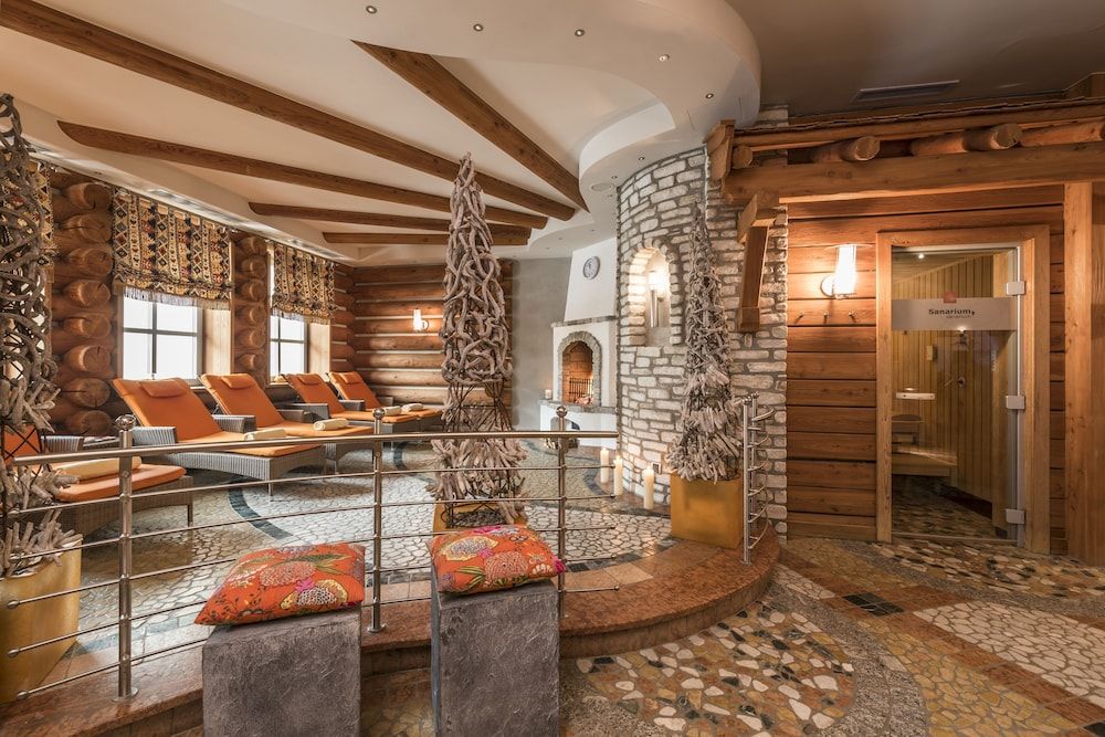 Eva, Village Hotel - Saalbach - Spa