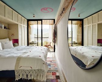 Bikini Island & Mountain Port de Soller 'Adults only' - Sóller - Habitación