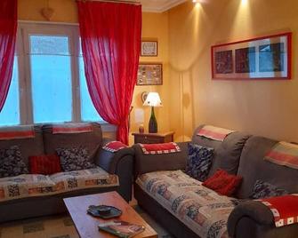 House with terrace overlooking the sea and enclosed garden. Pets welcome N ° 643050 - Équihen-Plage - Salon