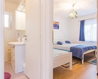 Lovely Home In Pula With Wifi - Pula - Bedroom