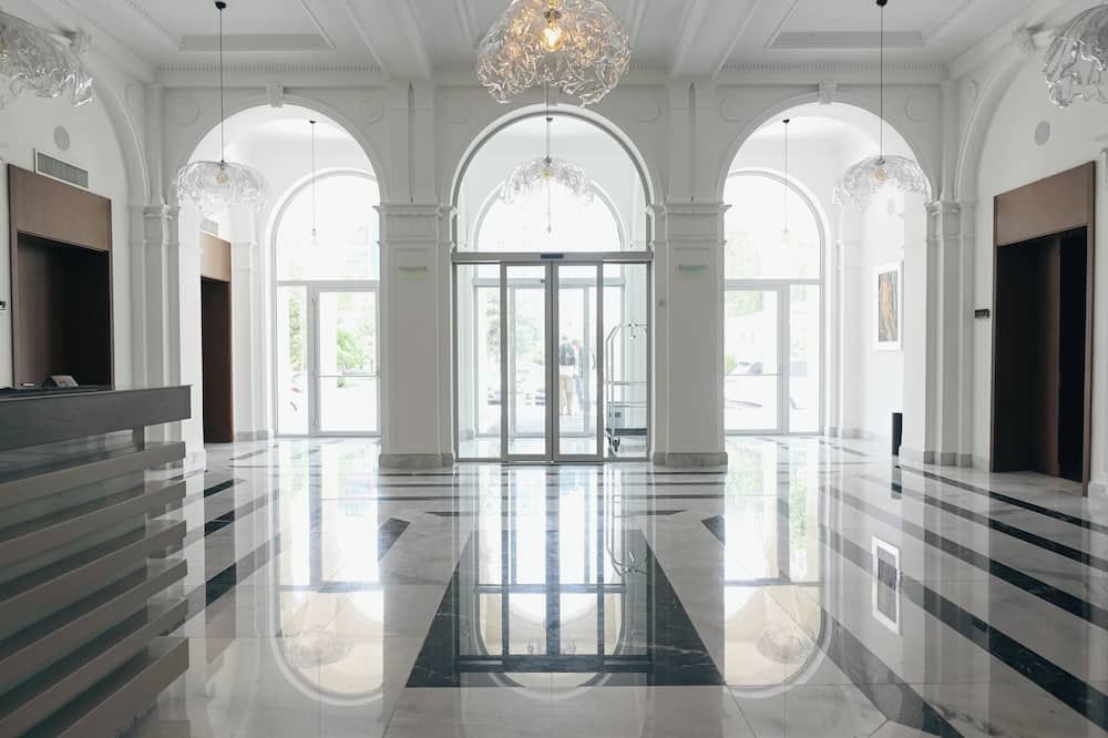 Iaki Hotel - מאמאיה - לובי