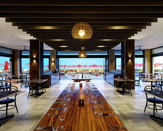 斐濟海灘希爾頓度假酒店 - 楠迪 - 餐廳