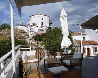 بنسيون مارغريتا - Skiathos - شرفة