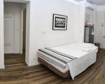 Appartamento Roma Casa Vacanza Sea House Rome 50 metri dal mare - Rome - Chambre