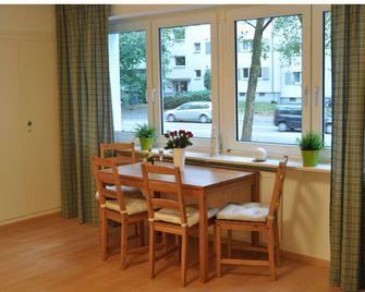 Apartment Mida - Friburgo de Brisgovia - Comedor