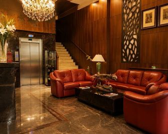 Classes Hotel Airport - Istambul - Lobby