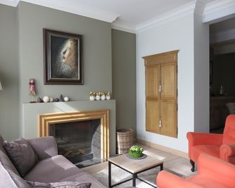 B&B De Goede 13 - Brujas - Sala de estar